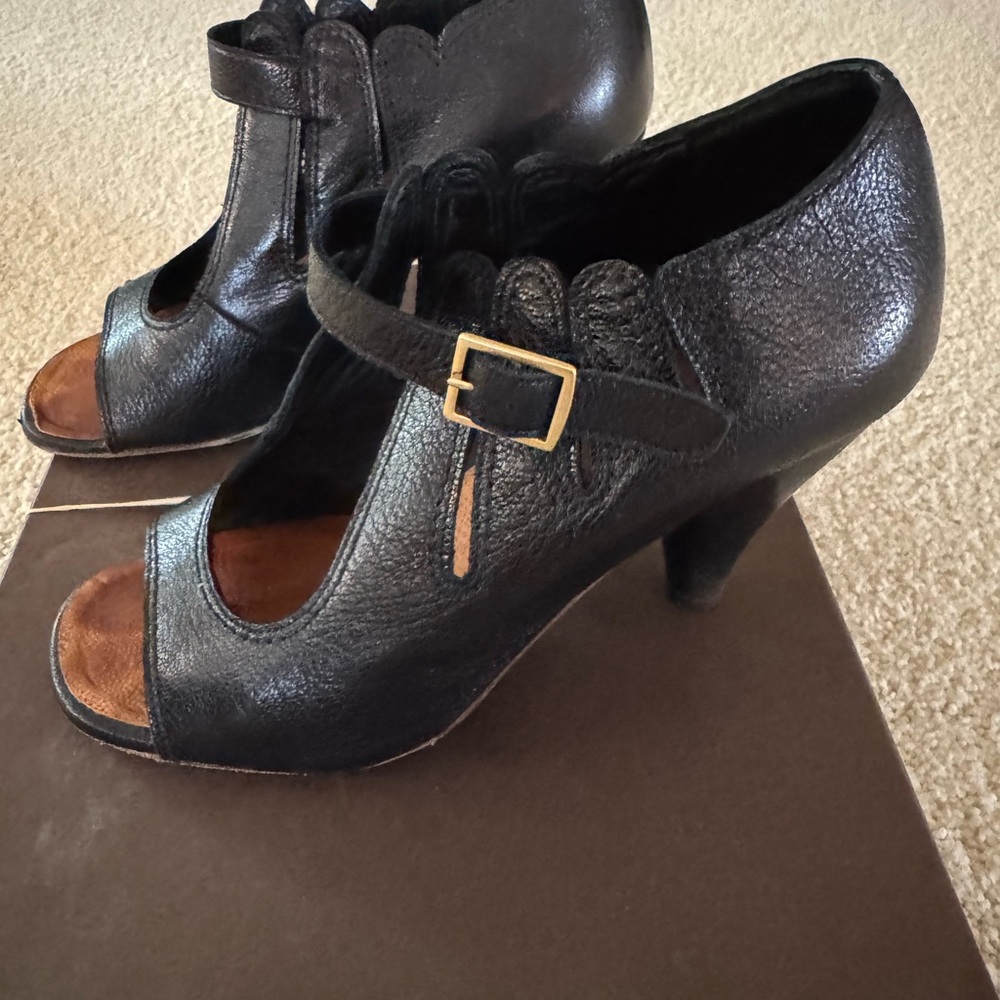 Chie Mihara shoes